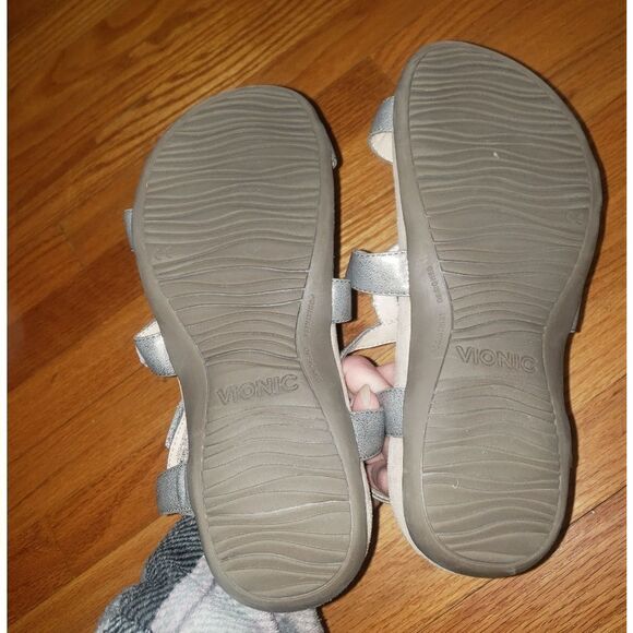 Vionic Jodie silver Sandals - Picture 7 of 8